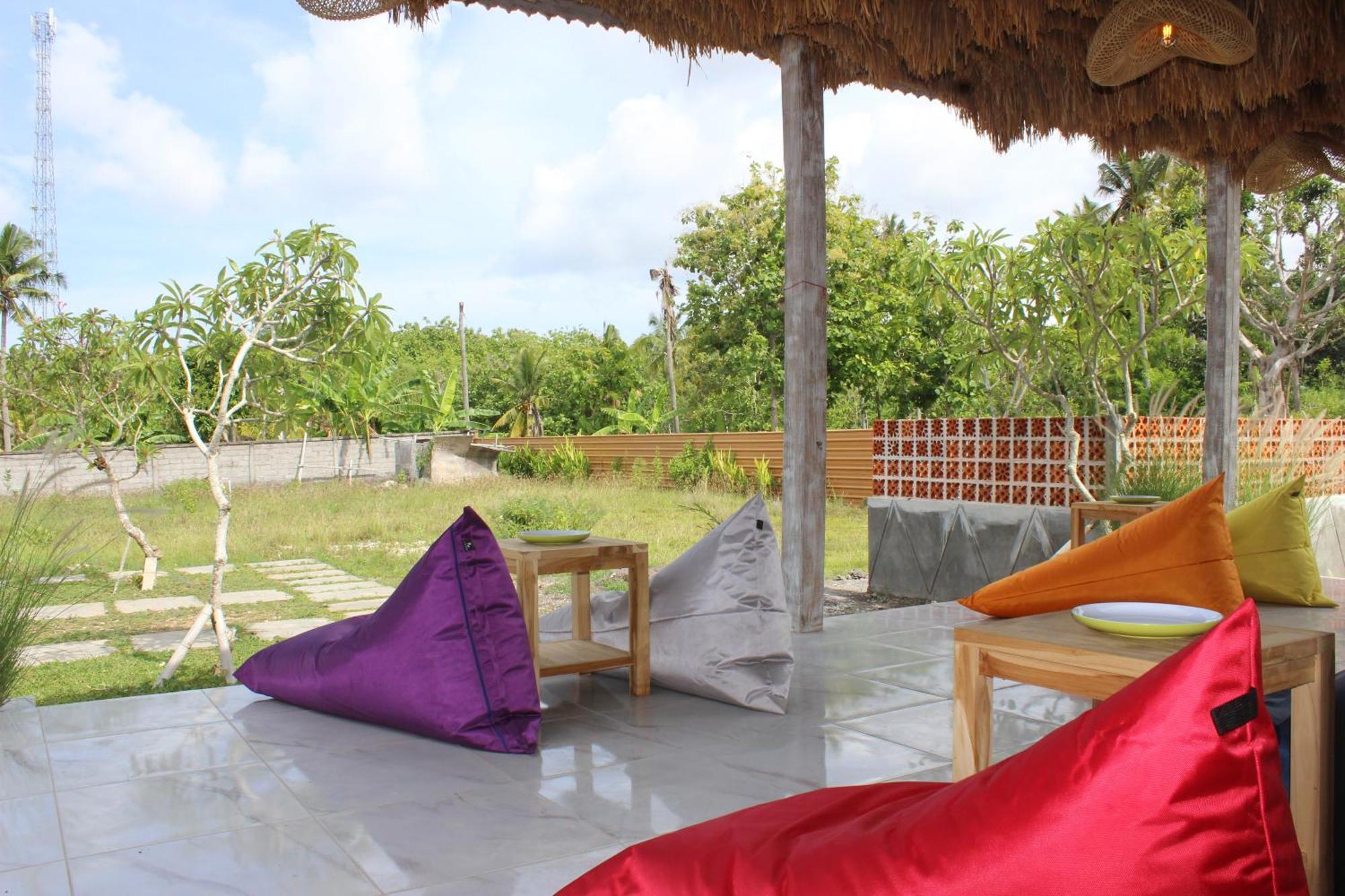 Green Village Jungle Resort Batununggul Exterior photo